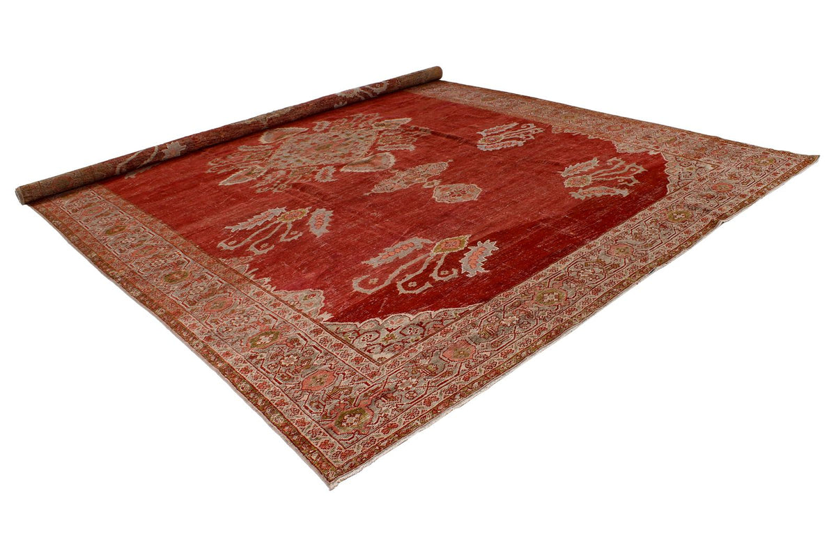 10x16 Red and Green Persian Rug