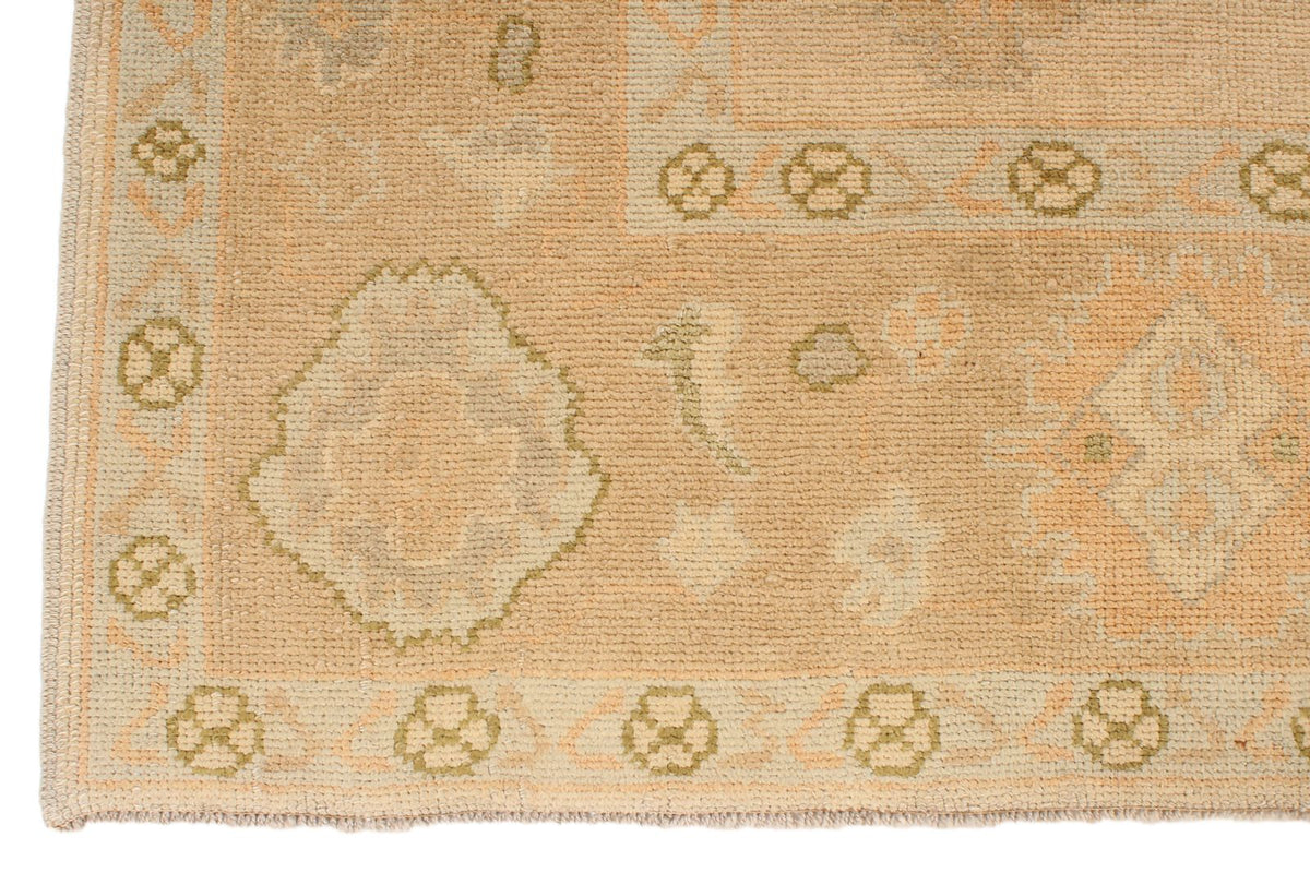 9x11 Ivory and Beige Turkish Oushak Rug