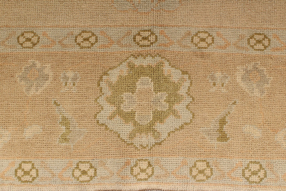 9x11 Ivory and Beige Turkish Oushak Rug