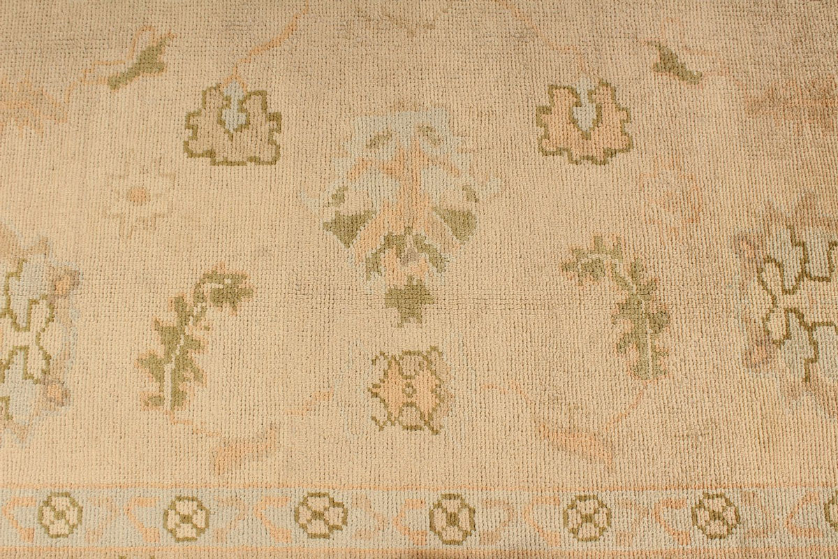 9x11 Ivory and Beige Turkish Oushak Rug
