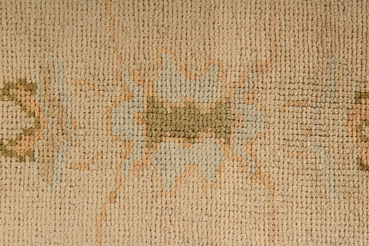 9x11 Ivory and Beige Turkish Oushak Rug
