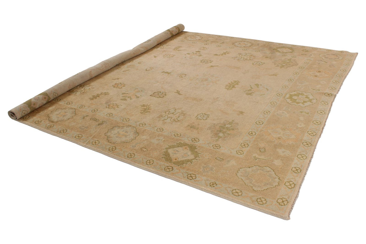 9x11 Ivory and Beige Turkish Oushak Rug