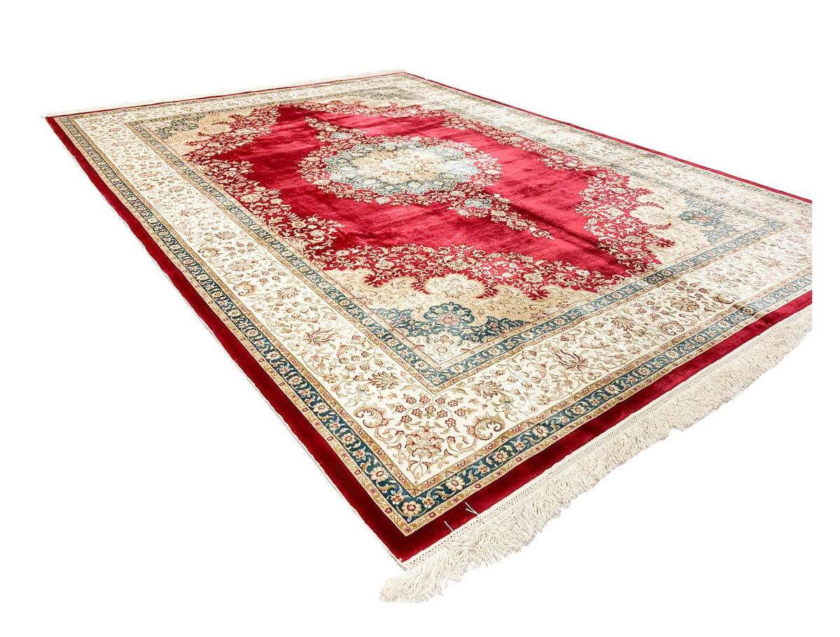 6x8 Red and Ivory Turkish Antep Rug