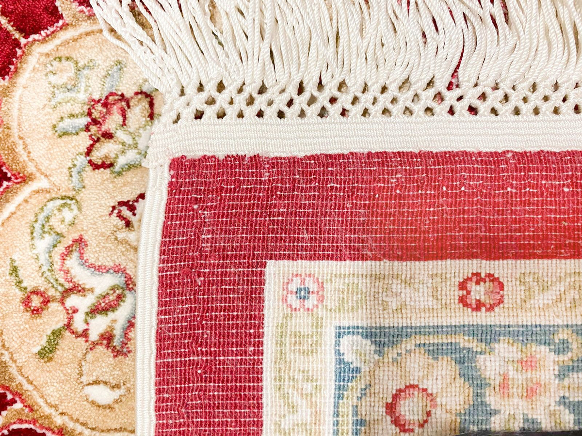 6x8 Red and Ivory Turkish Antep Rug