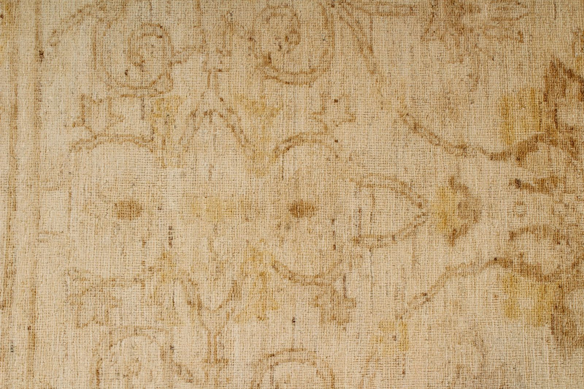 6x9 Ivory Turkish Oushak Rug