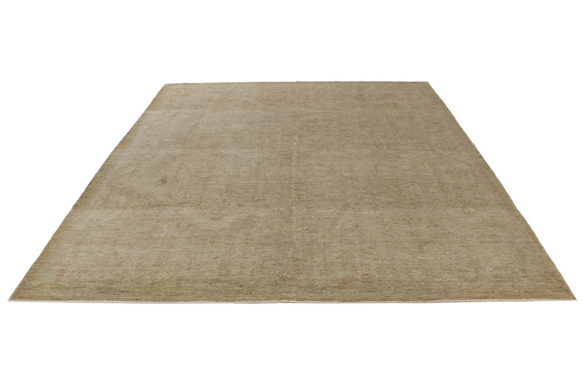 8x10 Ivory Turkish Oushak Rug