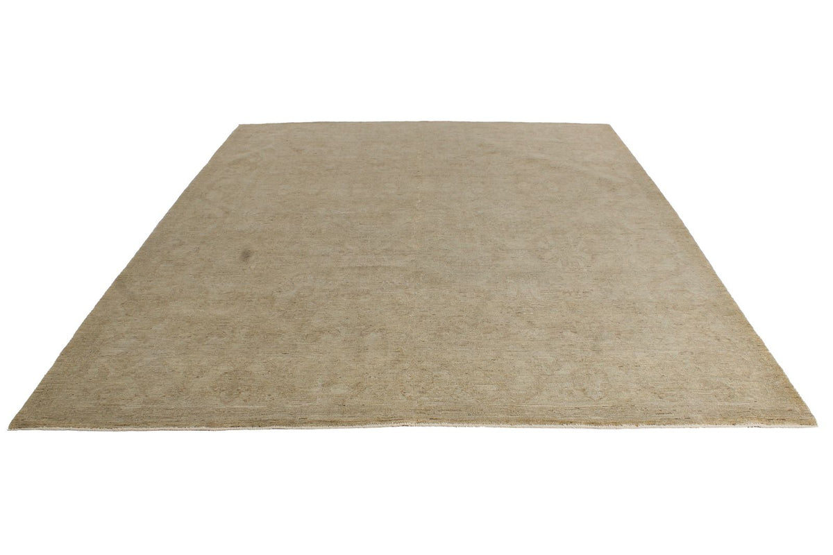 8x10 Ivory Turkish Oushak Rug