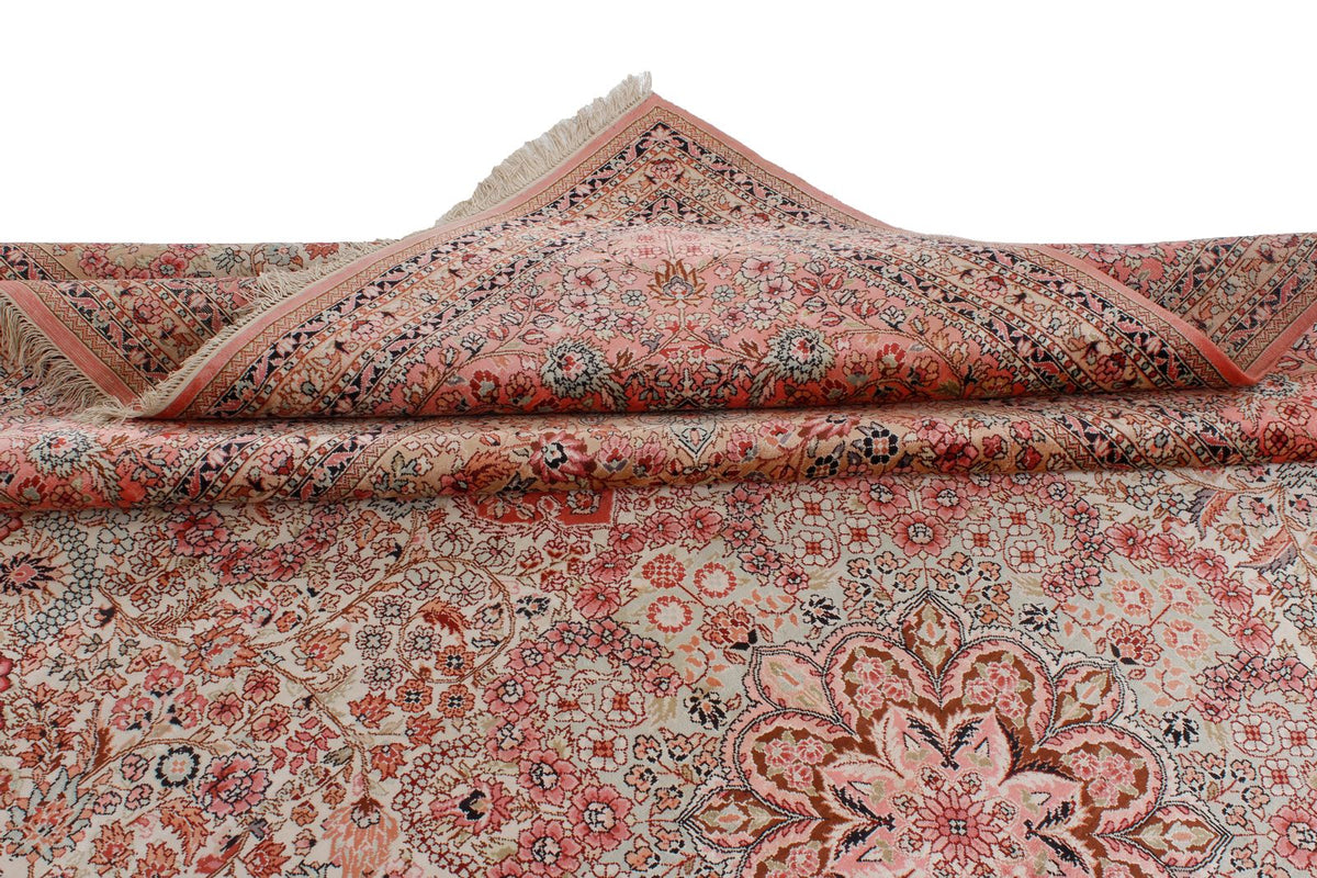 8x10 Ivory and Pink Persian Silk Rug