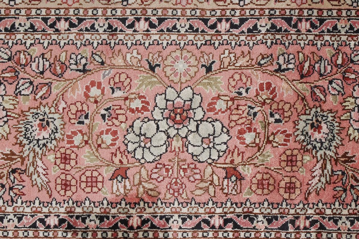 8x10 Ivory and Pink Persian Silk Rug