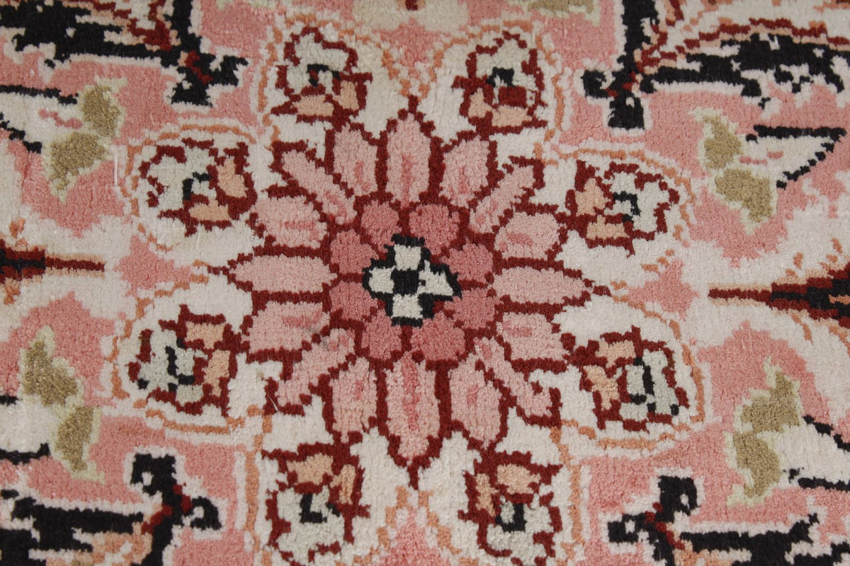 8x10 Ivory and Pink Persian Silk Rug