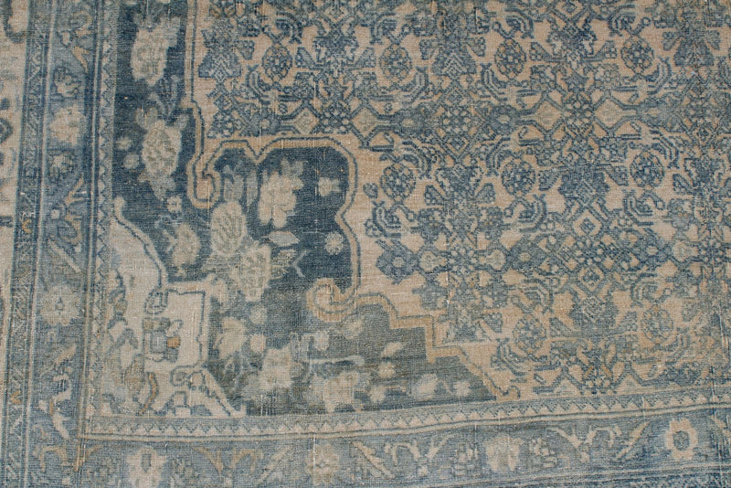 8x11 Ivory and Blue Persian Traditional Rug