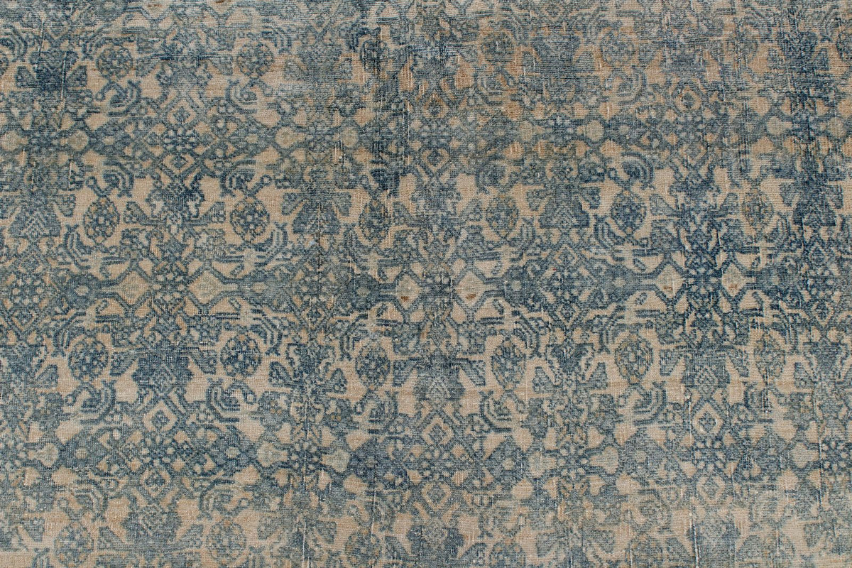 8x11 Ivory and Blue Persian Traditional Rug