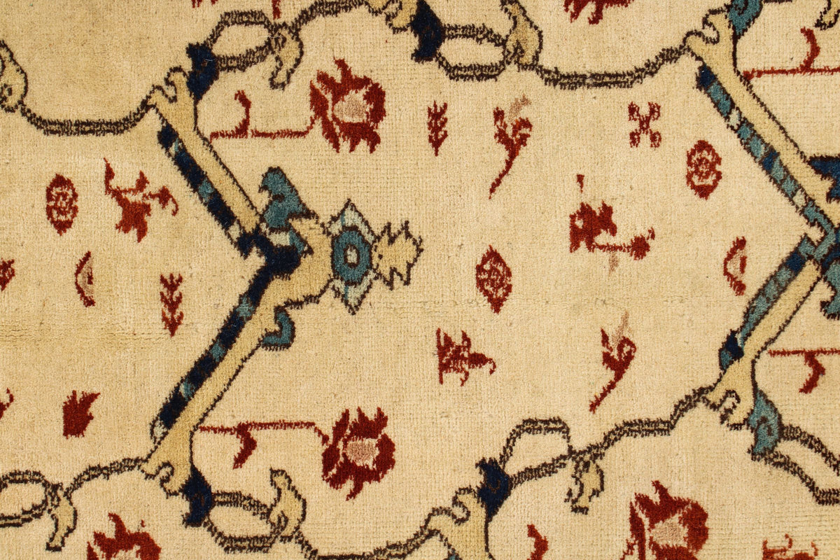 8x10 Ivory Persian Traditional Rug