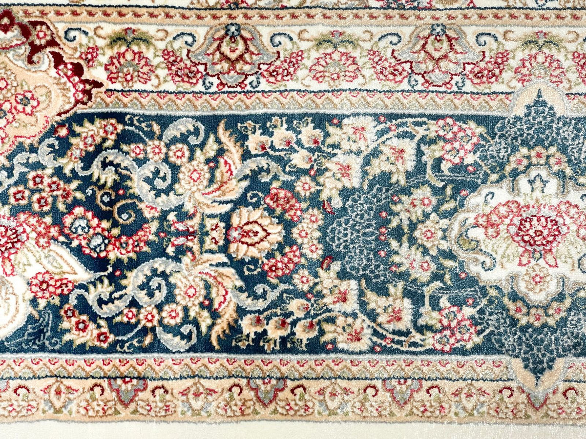 6x8 Ivory and Blue Turkish Antep Rug