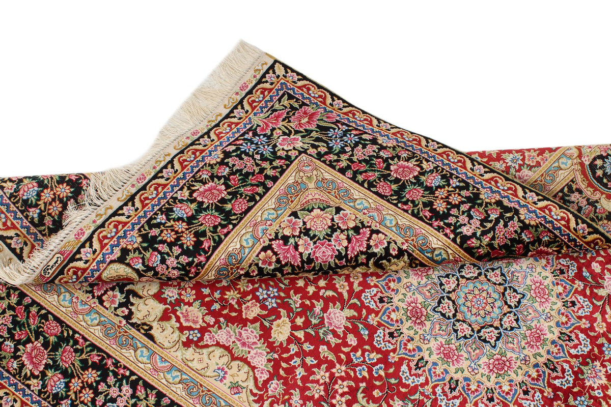 4x6 Red and Black Turkish Silk Rug