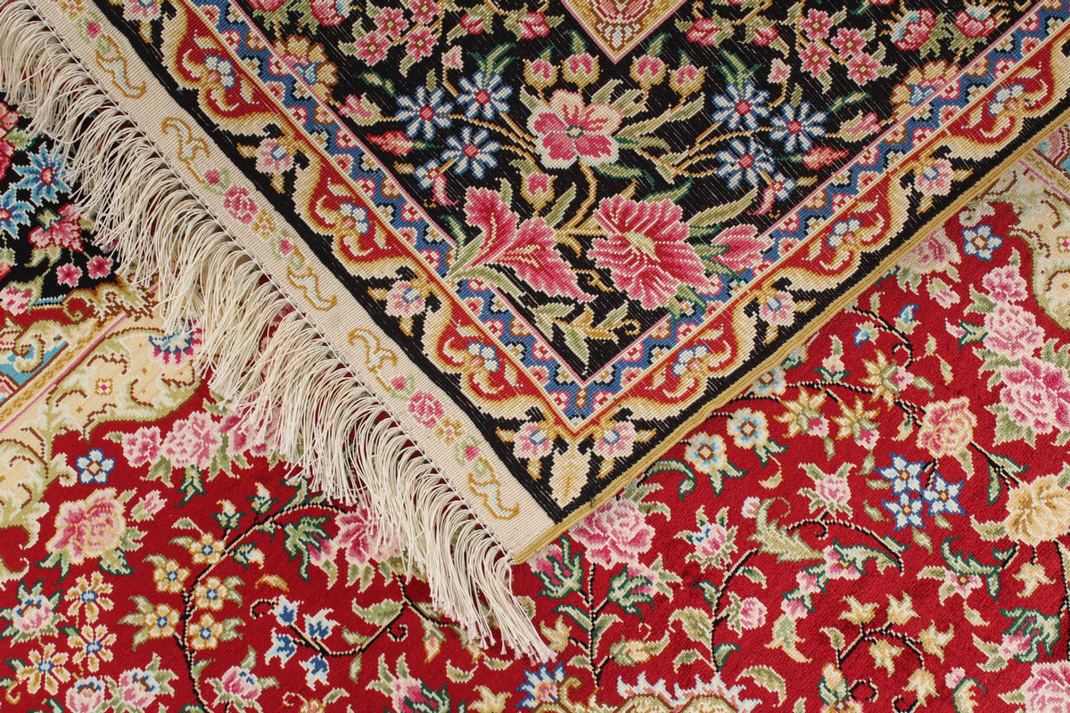 4x6 Red and Black Turkish Silk Rug