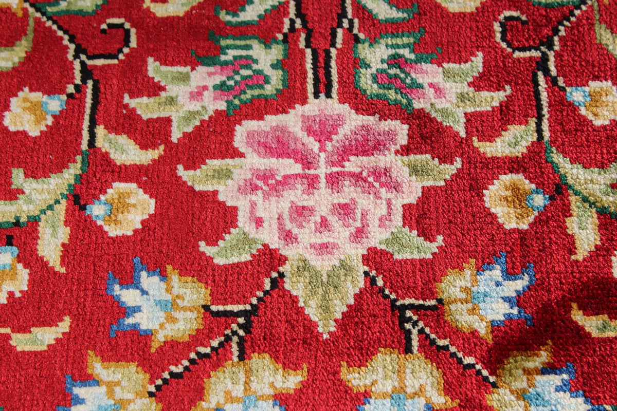 4x6 Red and Black Turkish Silk Rug