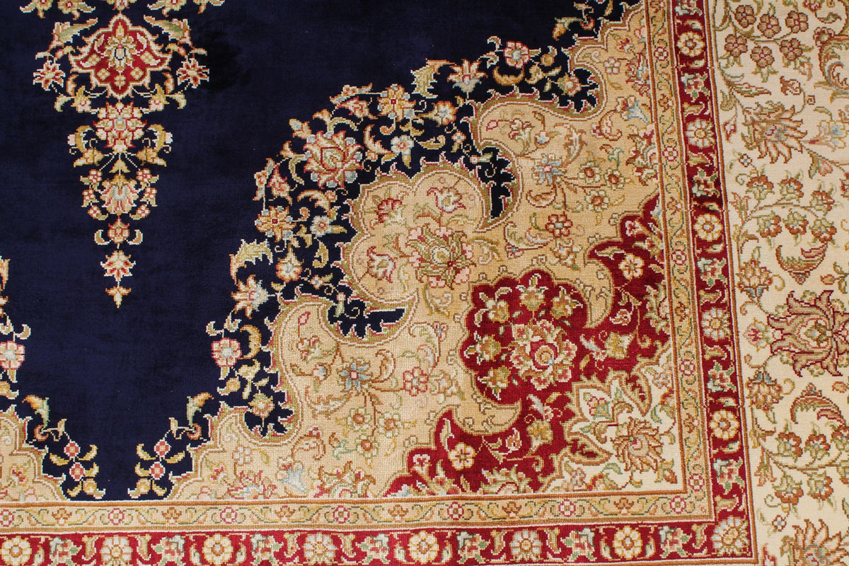 6x8 Navy and Ivory Turkish Silk Rug
