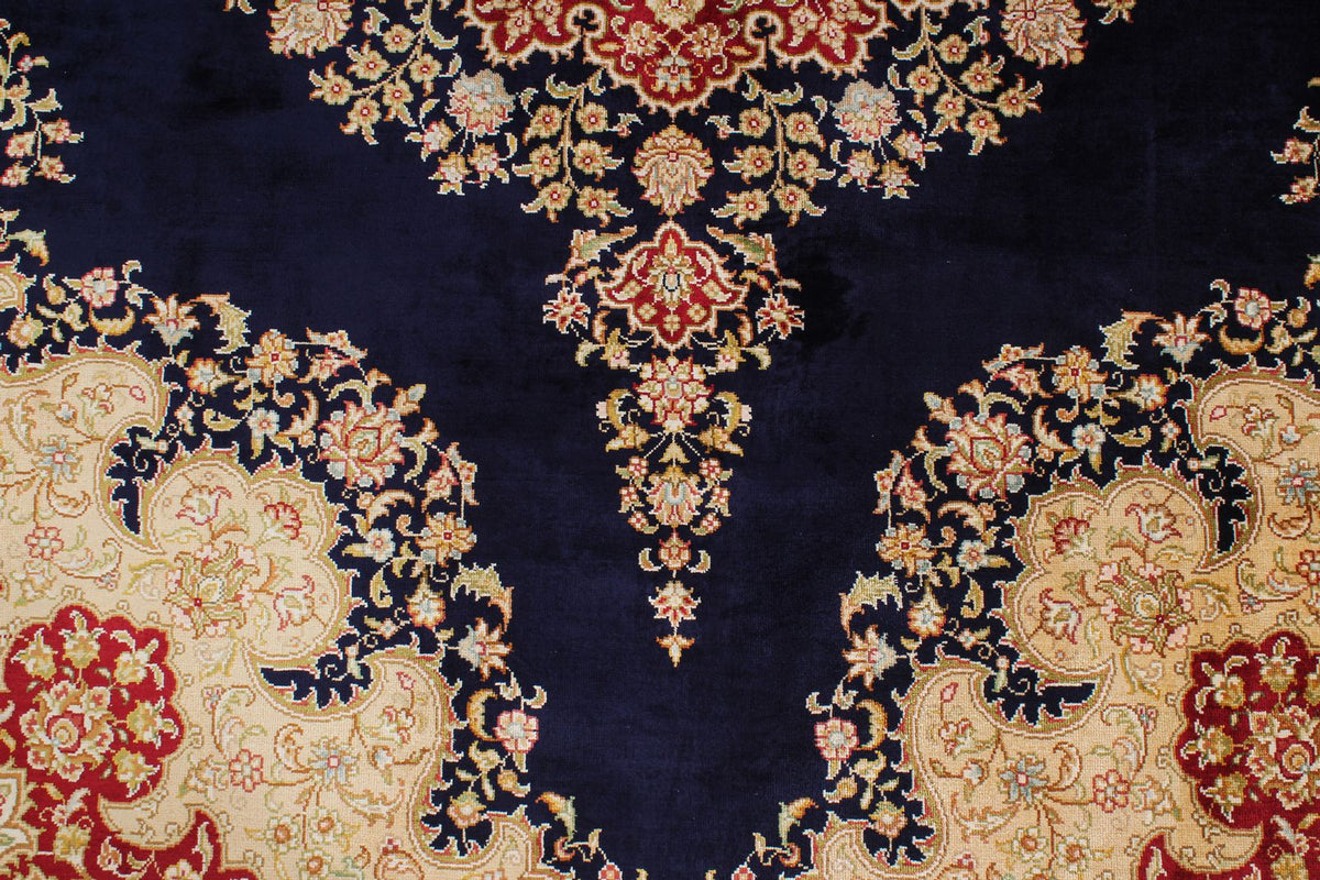 6x8 Navy and Ivory Turkish Silk Rug