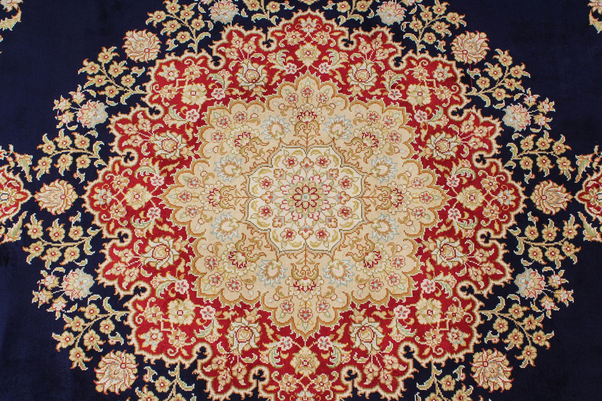 6x8 Navy and Ivory Turkish Silk Rug