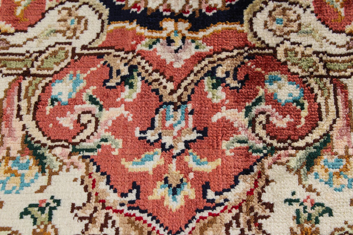 5x8 Blue and Ivory Turkish Silk Rug