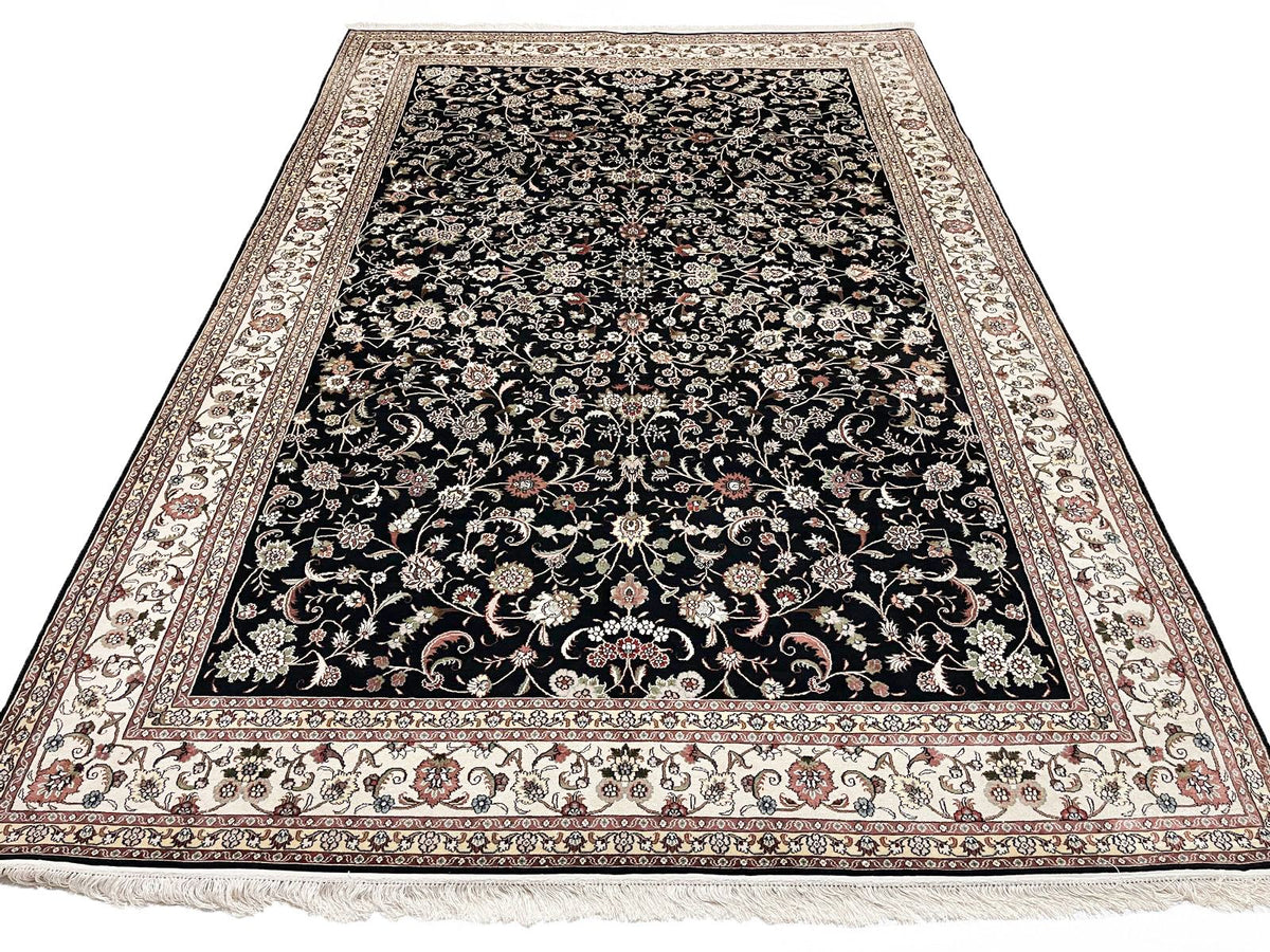 6x9 Black and Ivory Turkish Silk Rug