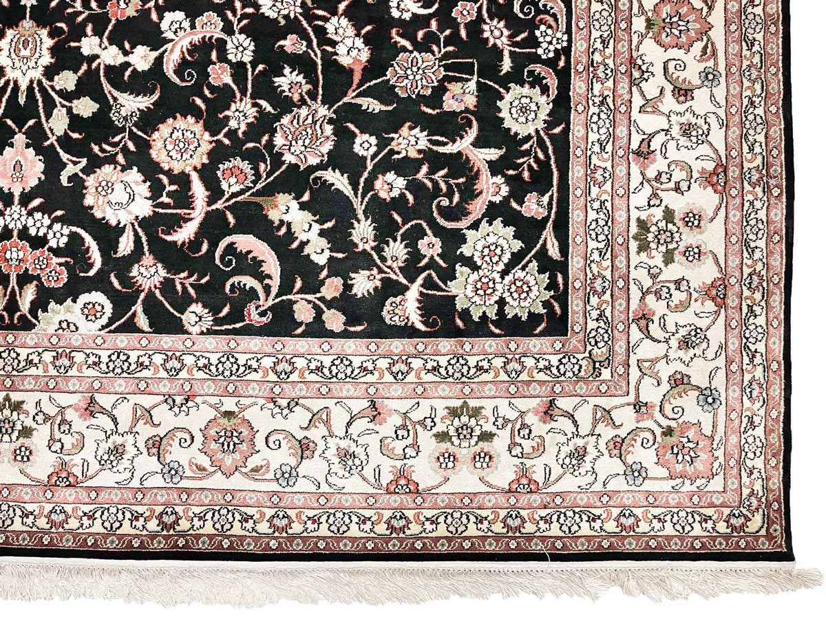 6x9 Black and Ivory Turkish Silk Rug