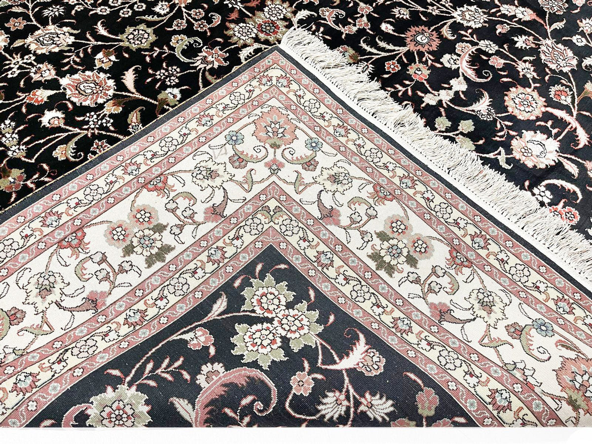 6x9 Black and Ivory Turkish Silk Rug