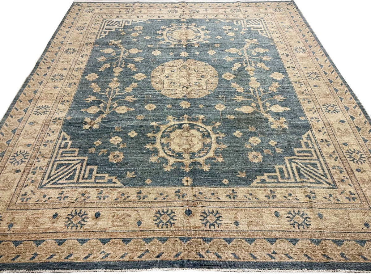 8x10 Blue and Ivory Turkish Tribal Rug