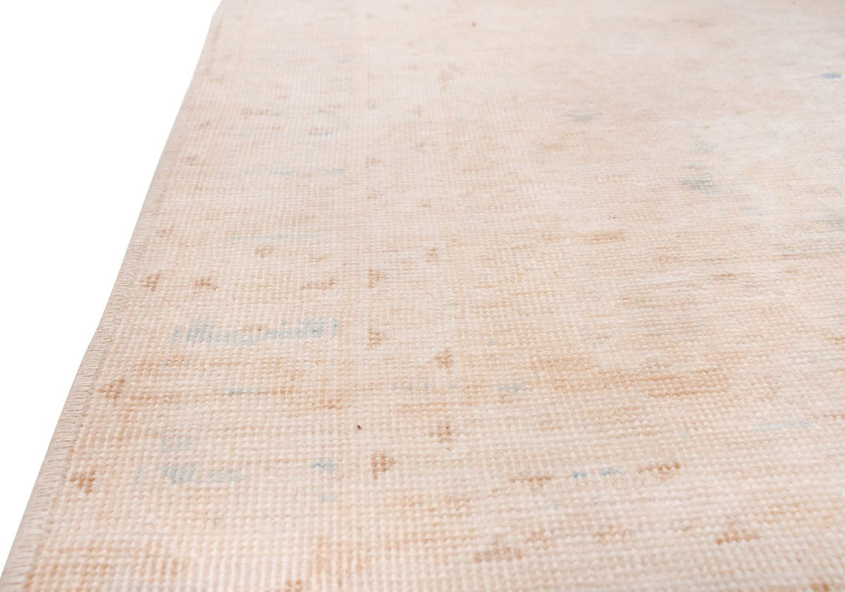 9x14 Ivory and Ivory Persian Rug