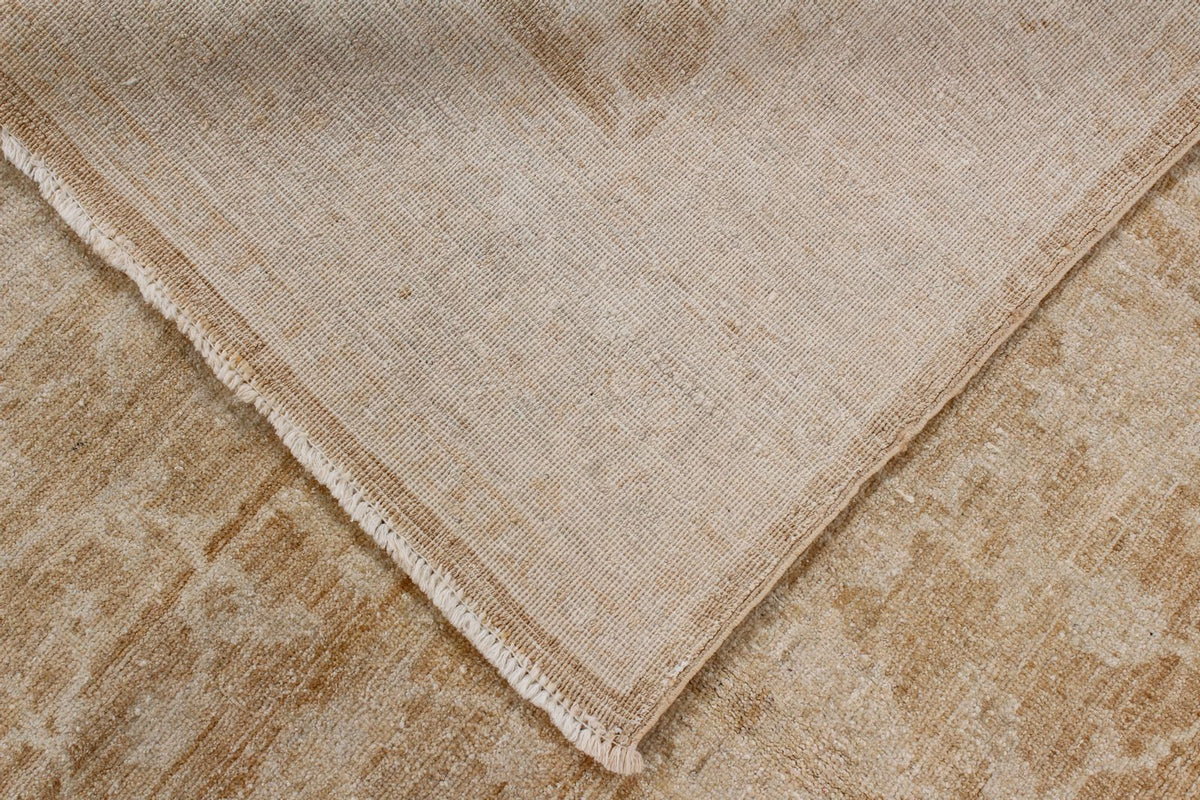 5x7 Beige Turkish Traditional Rug