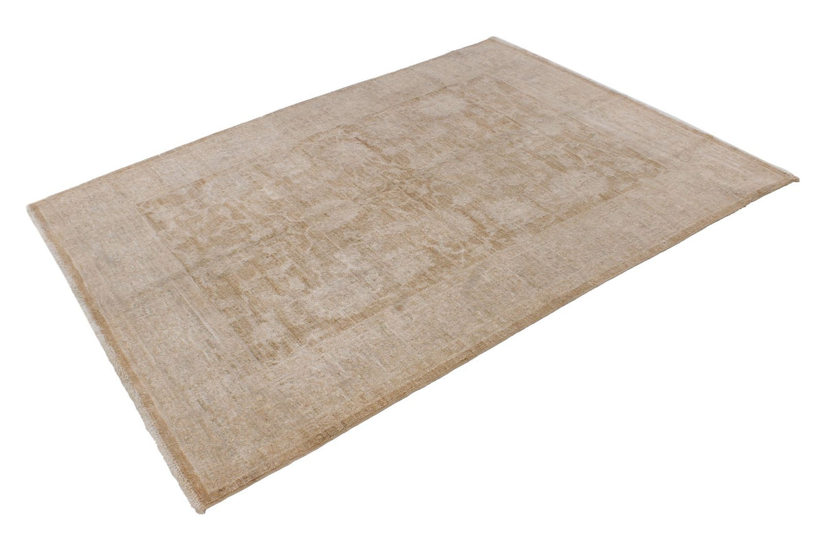 5x7 Beige Turkish Traditional Rug