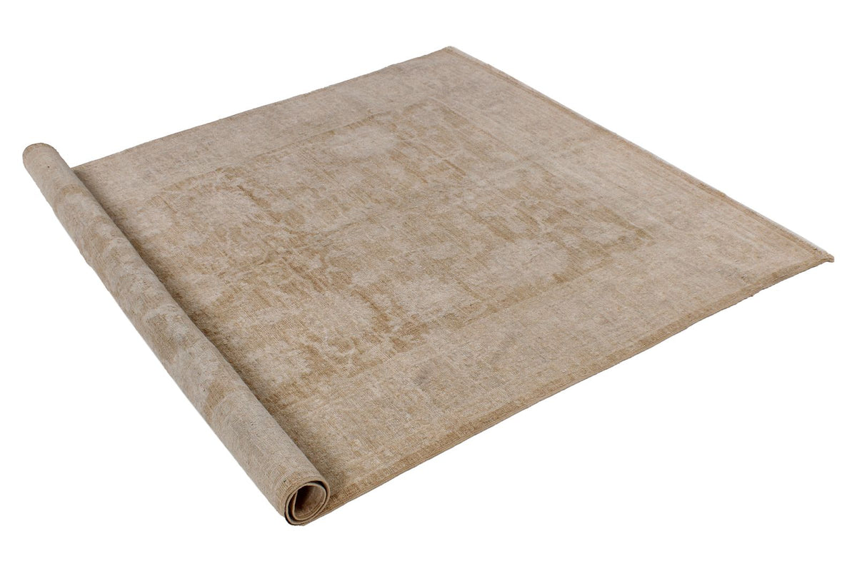 5x7 Beige Turkish Traditional Rug