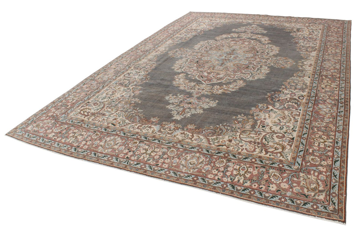 8x12 Gray and Beige Turkish Tribal Rug