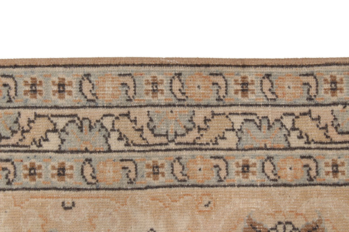 9x12 Rust and Beige Turkish Tribal Rug
