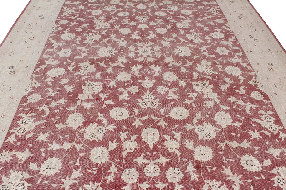 9x12 Burgundy and Beige Turkish Traditional Rug