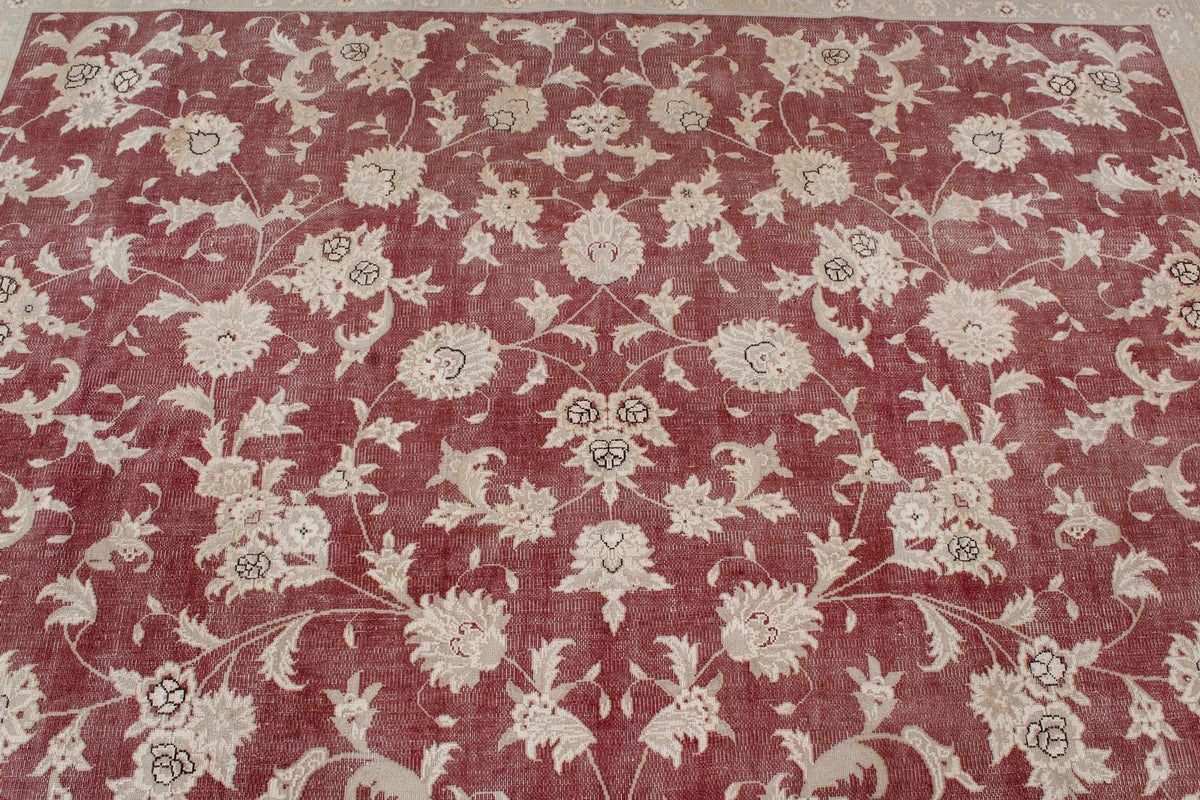 9x12 Burgundy and Beige Turkish Traditional Rug