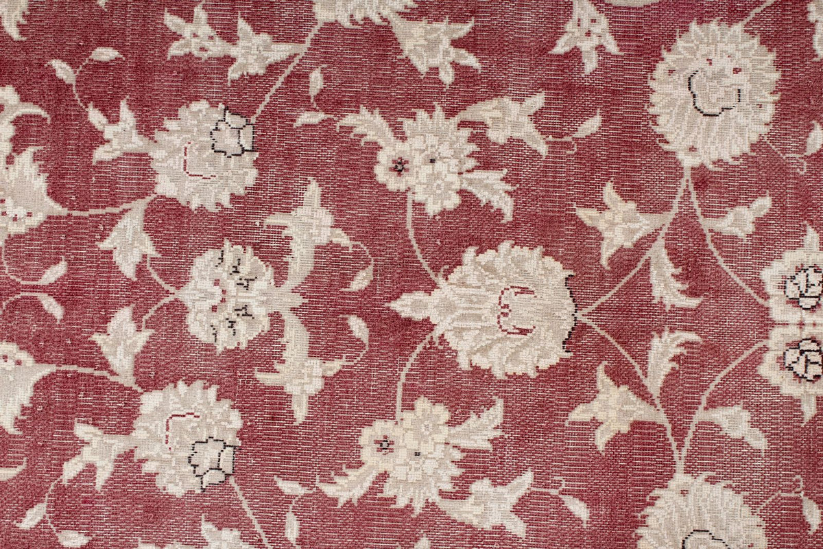 9x12 Burgundy and Beige Turkish Traditional Rug