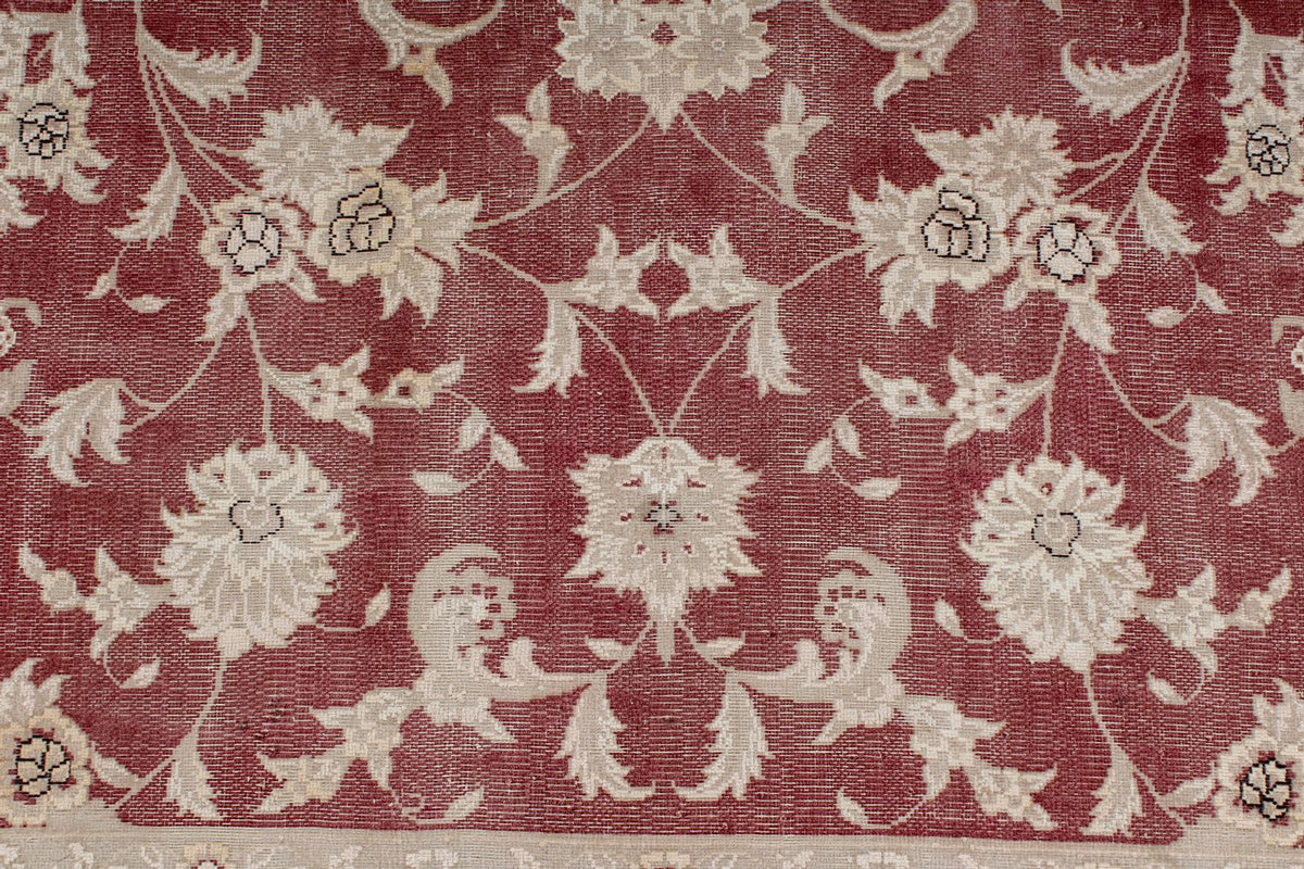 9x12 Burgundy and Beige Turkish Traditional Rug