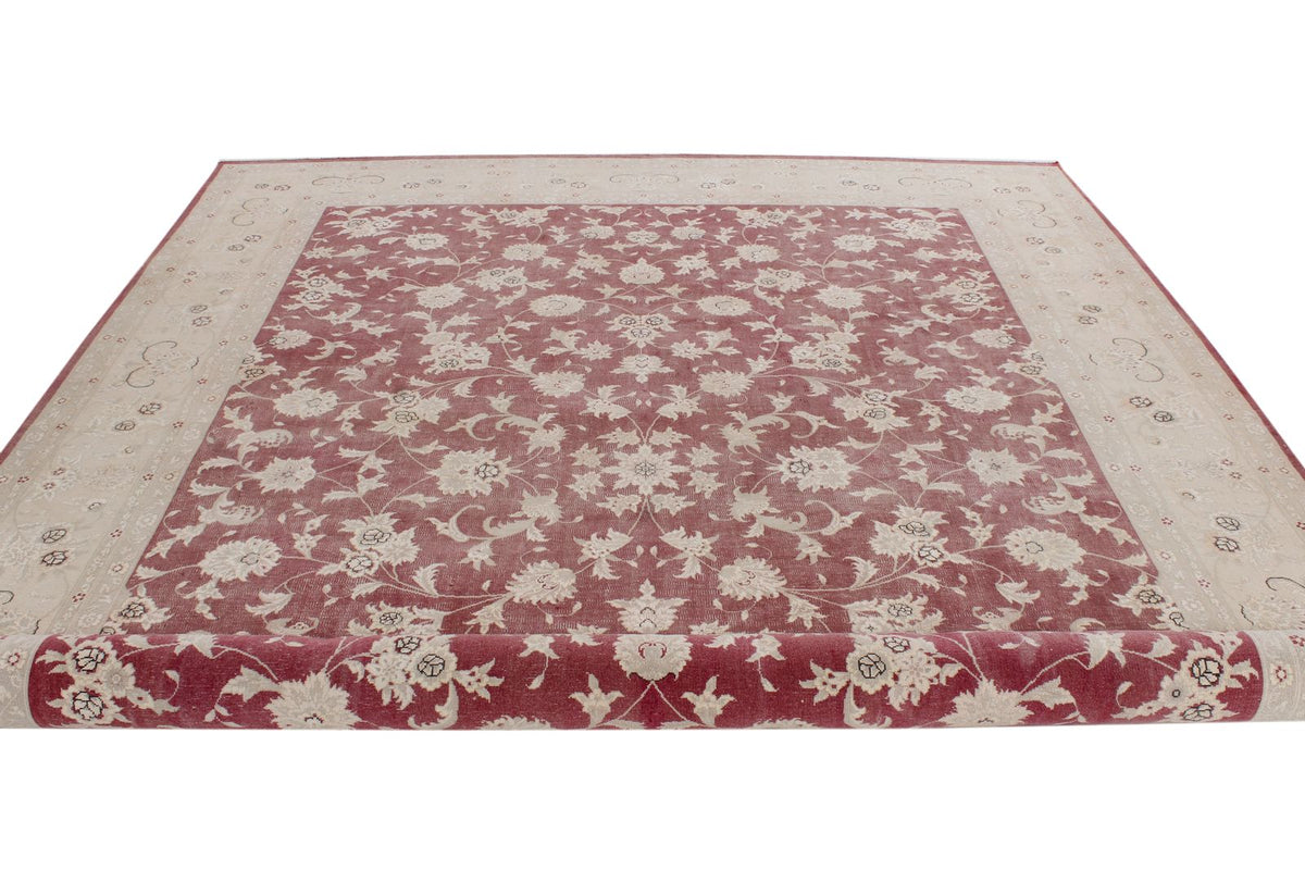 9x12 Burgundy and Beige Turkish Traditional Rug