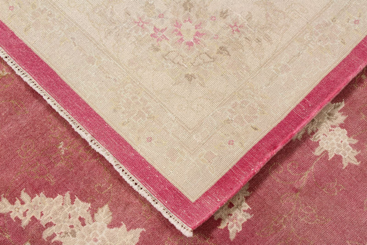8x10 Rust and Beige Turkish Traditional Rug