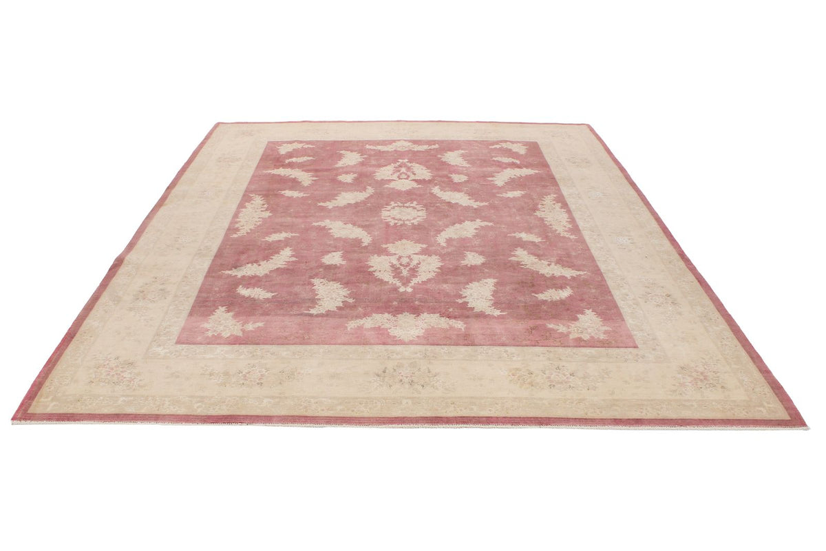 8x10 Rust and Beige Turkish Traditional Rug
