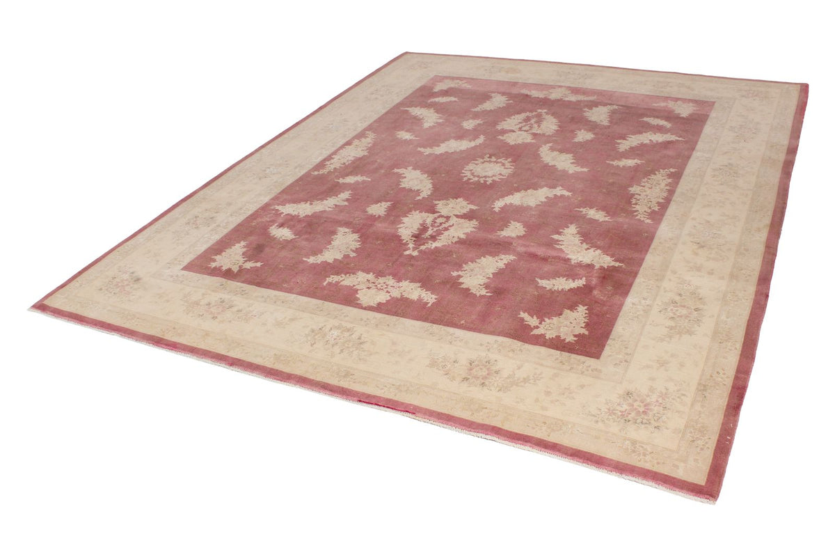 8x10 Rust and Beige Turkish Traditional Rug