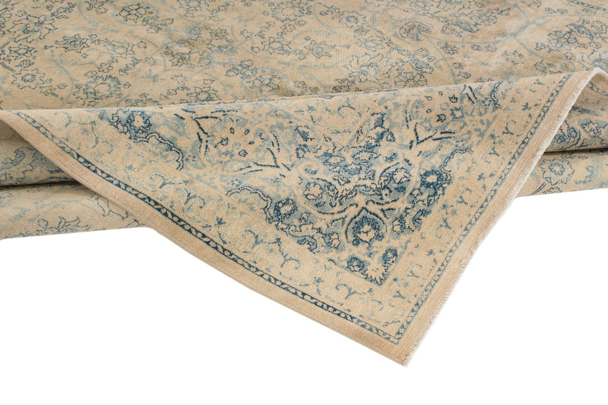 8x10 Beige and Blue Persian Traditional Rug