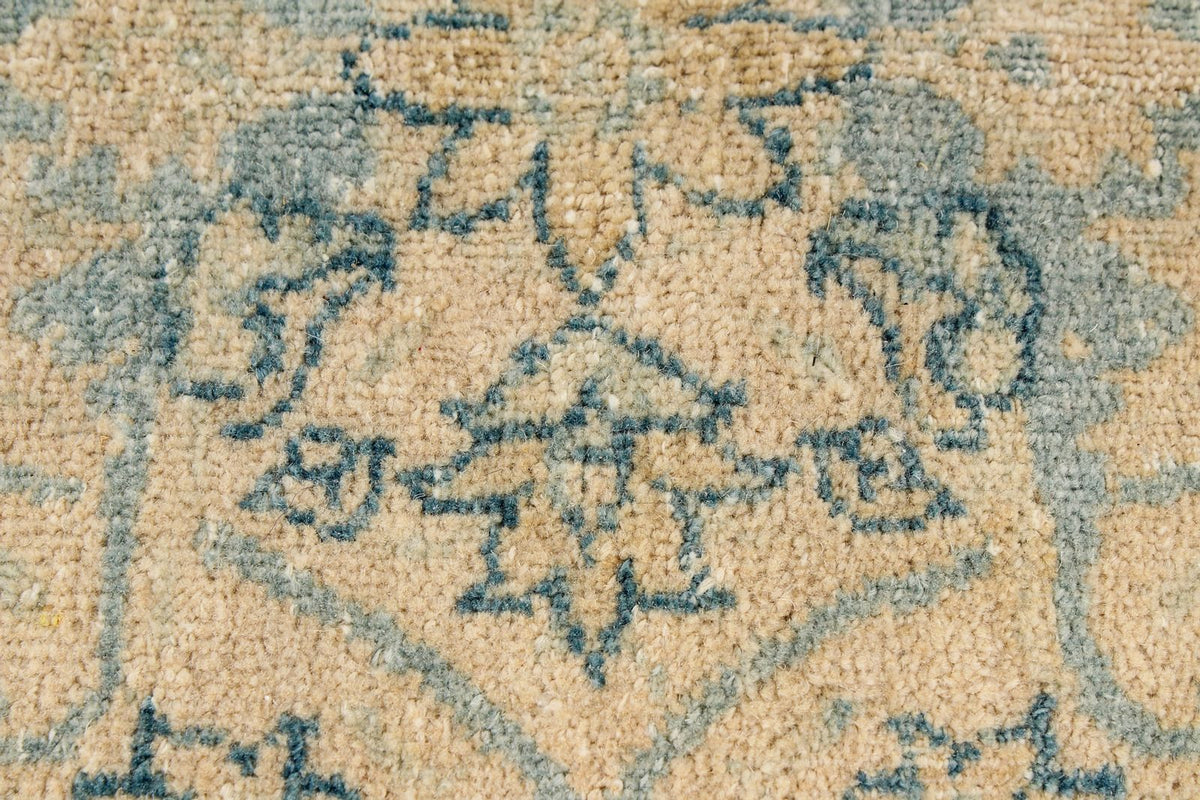 8x10 Beige and Blue Persian Traditional Rug