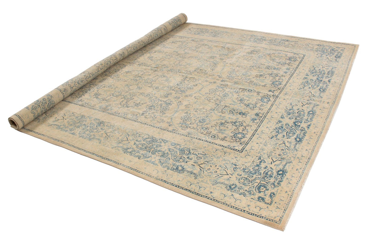 8x10 Beige and Blue Persian Traditional Rug