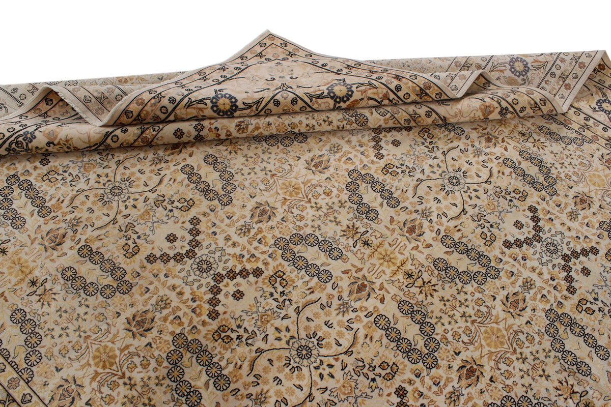 9x12 Beige and Black Turkish Silk Rug