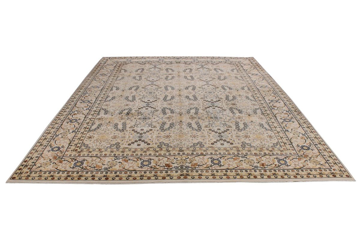 9x12 Beige and Black Turkish Silk Rug