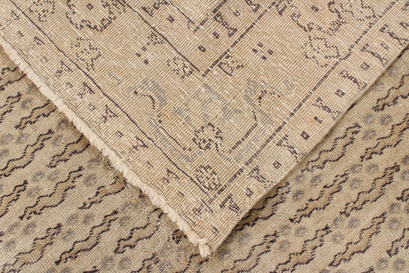Vintage Handmade 6x10 Gray Anatolian Turkish Tribal Distressed Area Rug