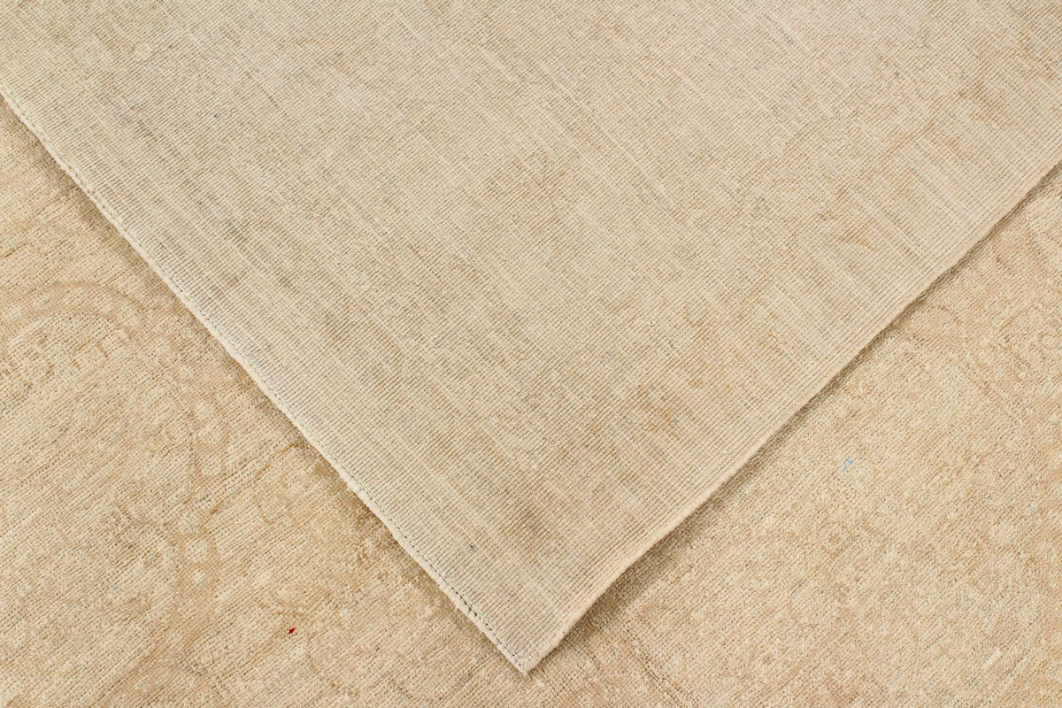 7x9 Beige Turkish Oushak Rug